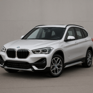BMW X1 hybrid i hvid – rummelig kompakt SUV til fleksibel leasing, enkel proces og hurtig levering hos LeasingBird.