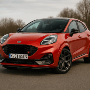 Rød Ford Puma ST hybridbil – kompakt SUV med lavt forbrug til enkel, fleksibel leasing og hurtig levering hos LeasingBird.