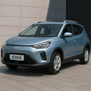JAC E30X hybridbil i lyseblå – kompakt SUV med brændstofeffektivitet, enkel leasing, hurtig levering & fleksibilitet.
