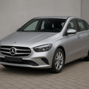 Mercedes-Benz B-Class hybridbil i sølv – rummelig kompakt bil til fleksibel leasing hos LeasingBird med hurtig levering.