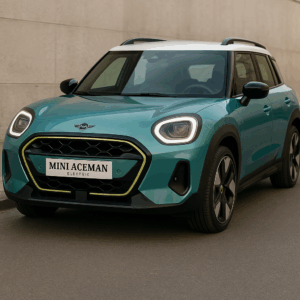 Mini Aceman Electric i turkis – kompakt SUV-elbil med rummelig kabine, effektiv drift, fleksibel leasing og hurtig levering.