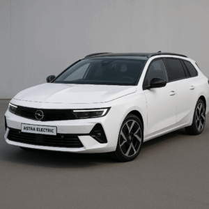 Hvid Opel Astra Sports Tourer electric – rummelig elbil til fleksibel leasing hos LeasingBird med enkel, hurtig levering
